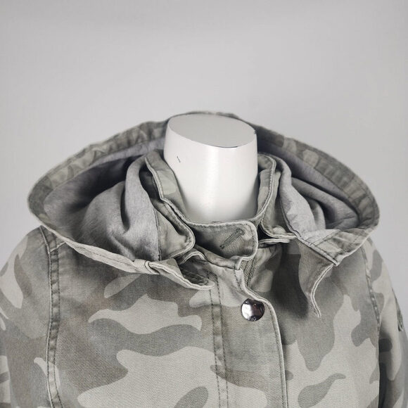 Triple Five Soul Grey Camo Cotton Zip Up Jacket Size M - Picture 2 of 10